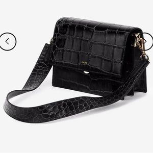 JW PEI MINI FLAP CROSSBODY